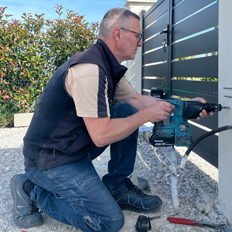 STEPHANE REMOND - electricien expert en domotique et climatisation dans le lauragais